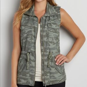 Camp sleeveless anarok